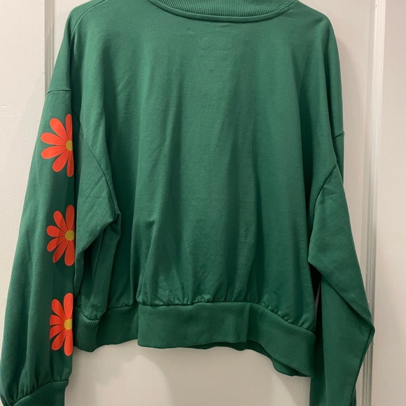 Latino Heritage Month Sweatshirt - Picture 7 of 7